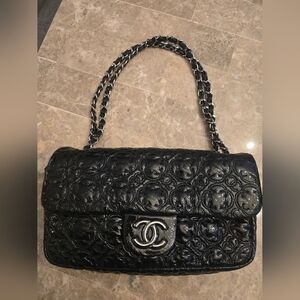 CHANEL "Rock In Moscow" Patent Vinyl Flap Bag
